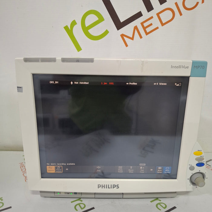 Philips IntelliVue MP70 Patient Monitor