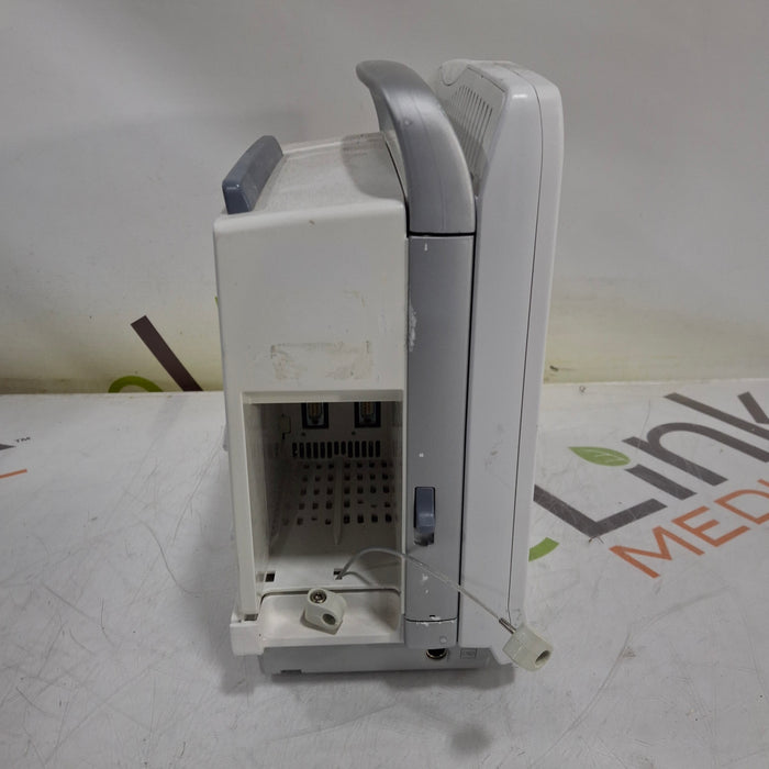 GE Healthcare Carescape B650 Emergency Care Patient Monitor