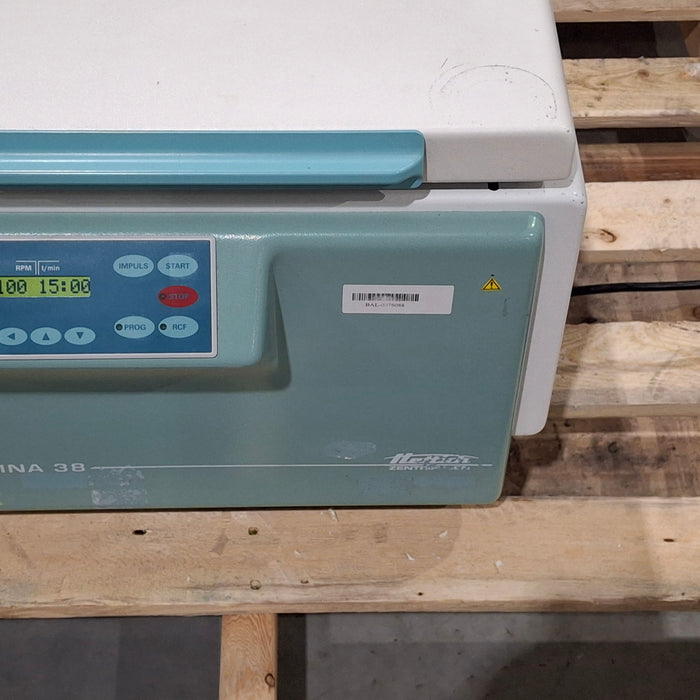 Hettich Zentrifugen Rotina 38 Centrifuge
