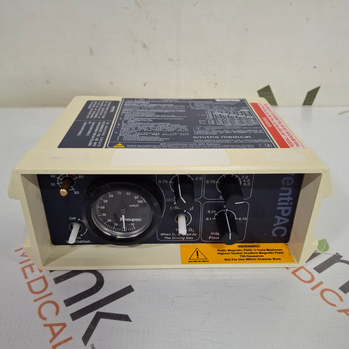 Smiths Medical 200D VentiPAC Ventilator