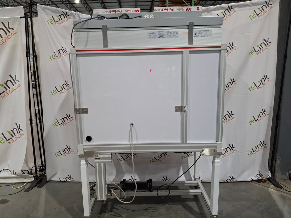 Iso-Tech Design Microsphere 4x2 Sterile Compounding Hood