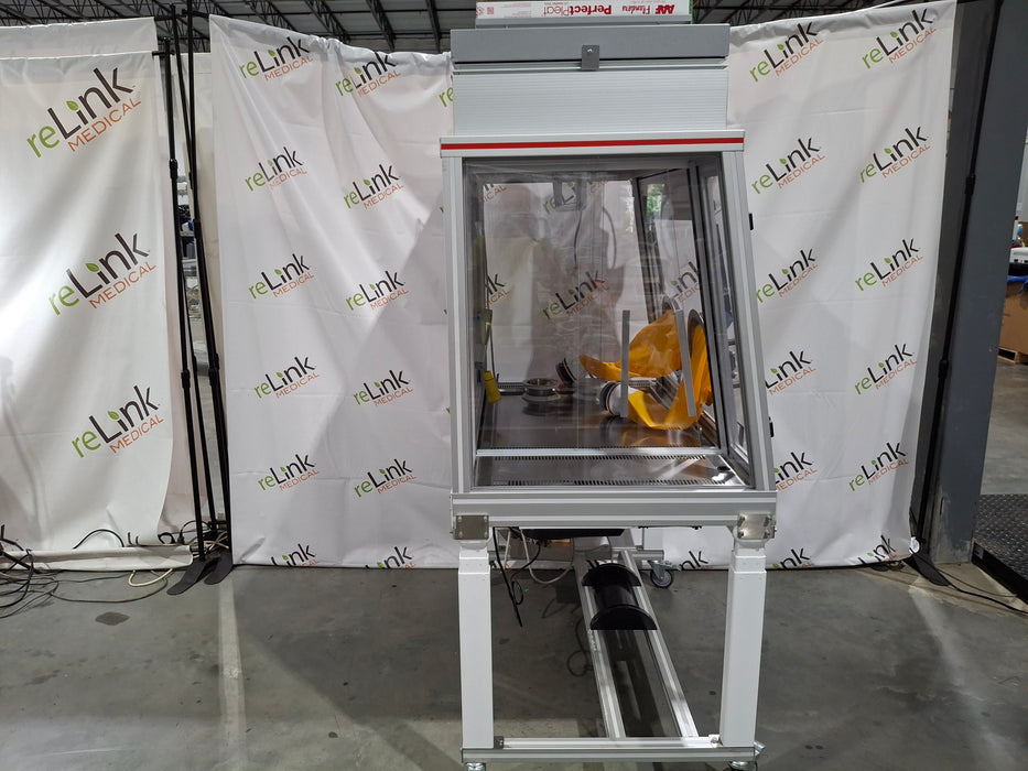 Iso-Tech Design Microsphere 4x2 Sterile Compounding Hood