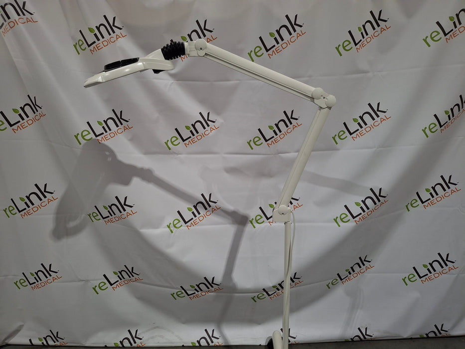 Burton EM60 Mobile Exam Light