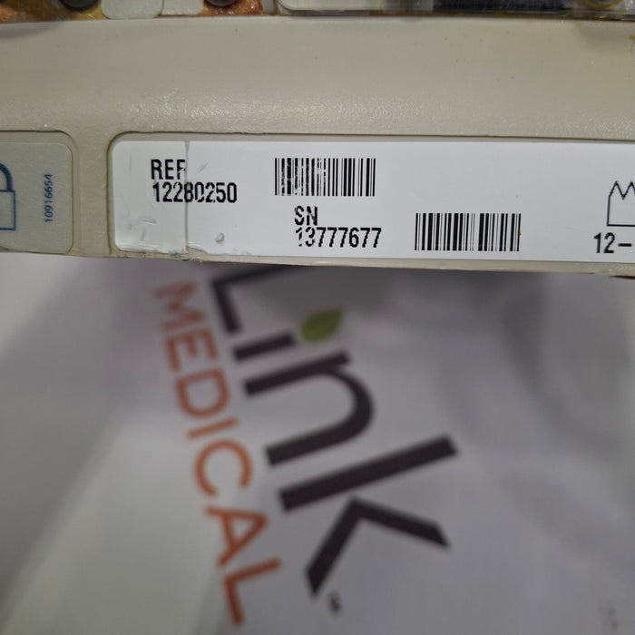 CareFusion Alaris 8015 Large Screen POC Infusion Pump