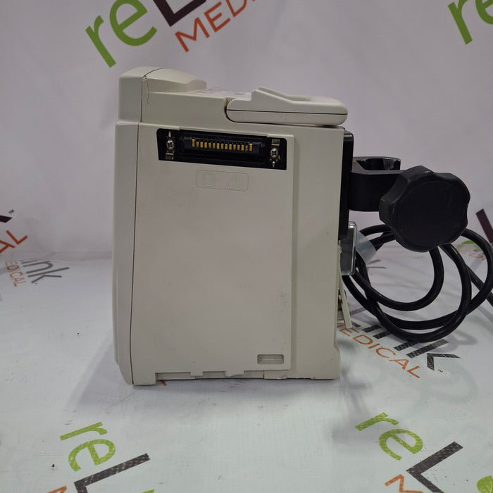CareFusion Alaris 8015 Large Screen POC Infusion Pump