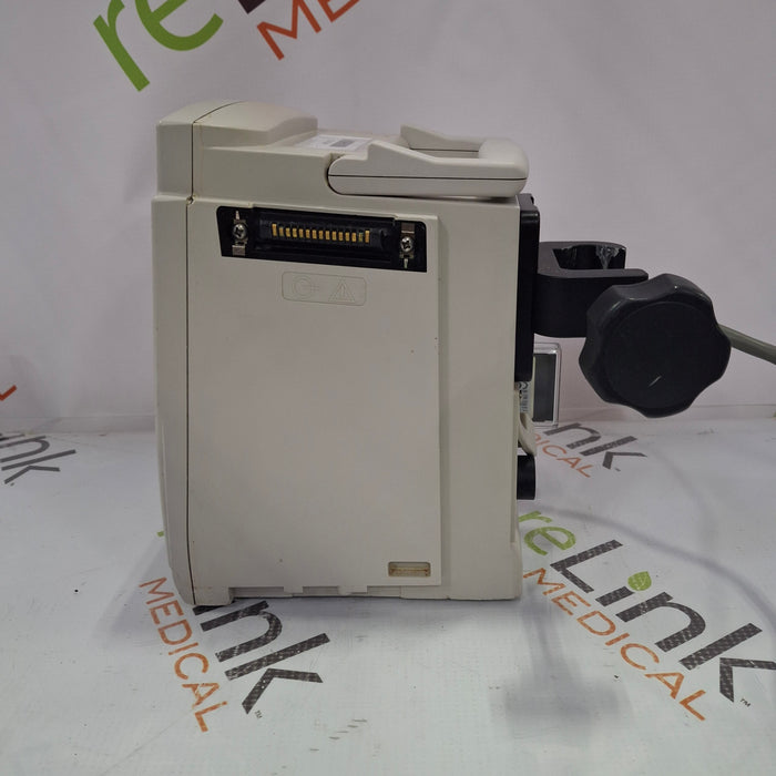 CareFusion Alaris 8015 Large Screen POC Infusion Pump