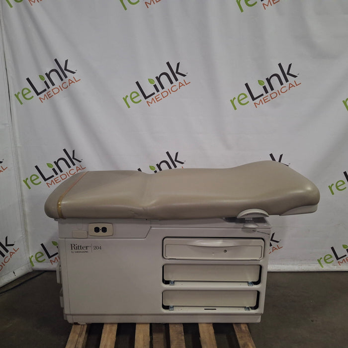 Midmark 204 Exam Table