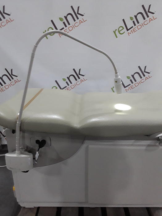 Midmark 604 Manual Examination Table
