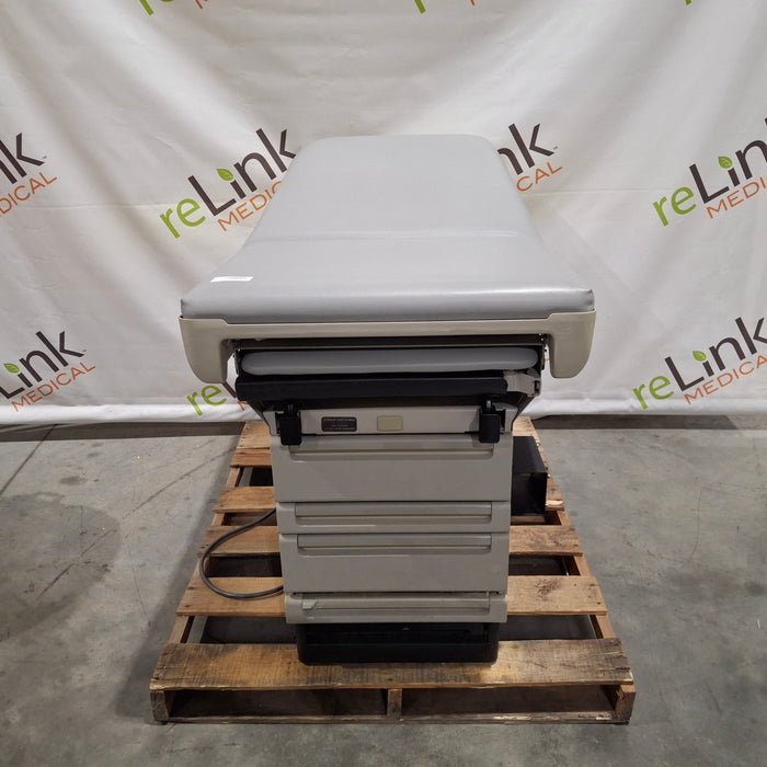 Midmark 404 Exam Table