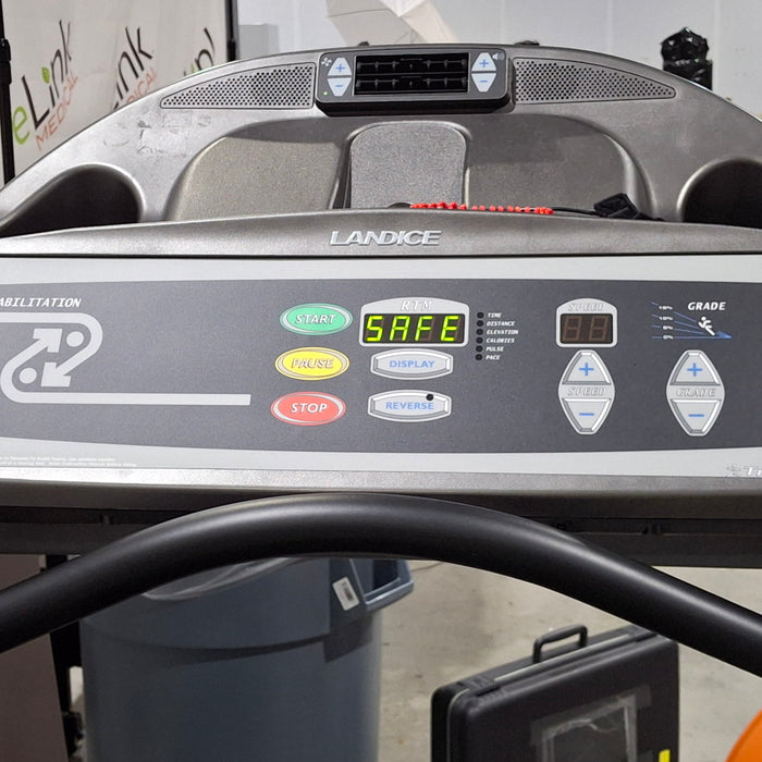 Sammons Preston Landice L8 Treadmill