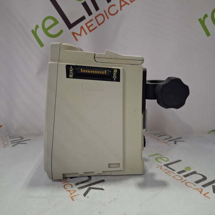 CareFusion Alaris 8015 Large Screen POC Infusion Pump