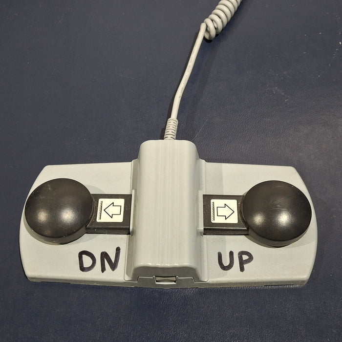 Armedica Performa 3-Section Treatment Table