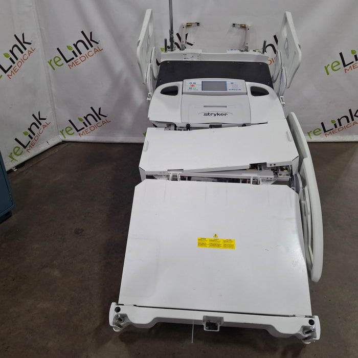 Stryker InTouch 2141 Critical Care Hospital Bed