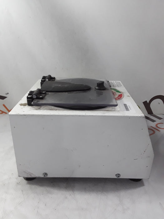 Drucker Diagnostics Horizon Mini E   642E Centrifuge