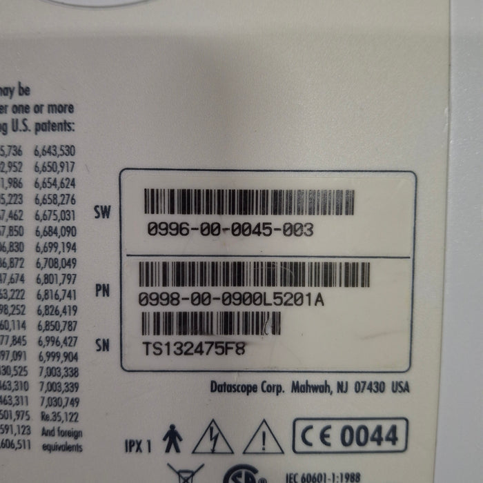 Datascope Passport 2 w/CO2 Patient Monitor