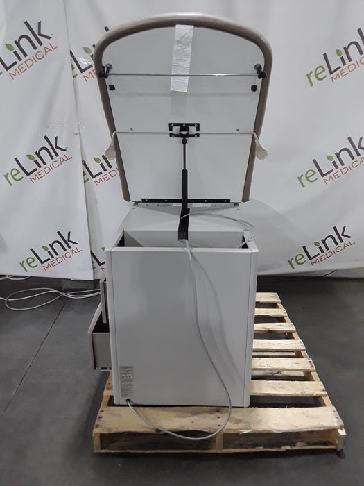 Brewer 5000 Access Exam Table