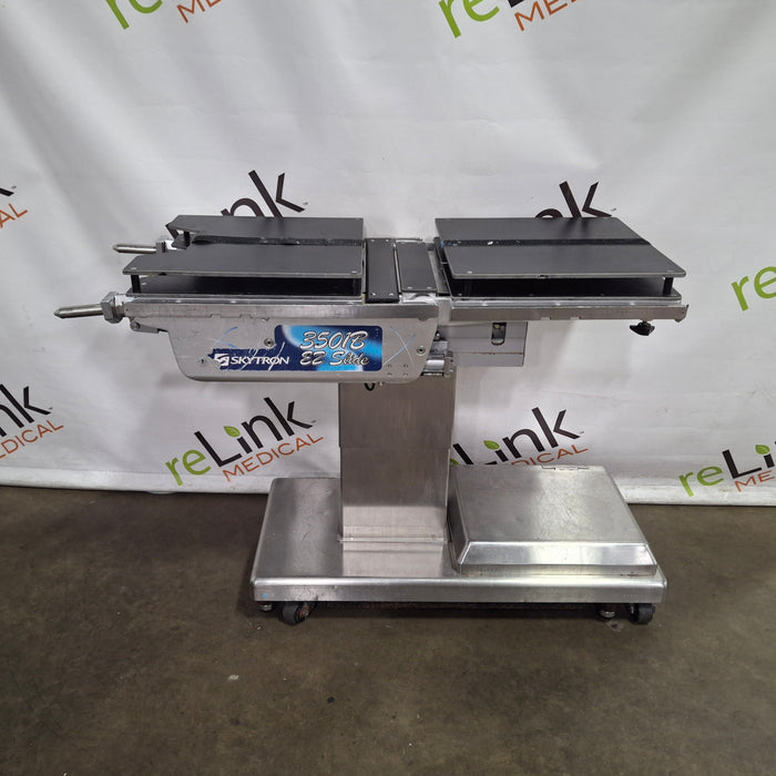 Skytron 3501B Surgical Table