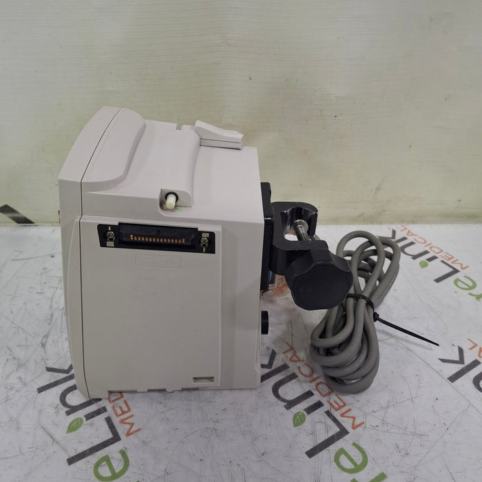 CareFusion Alaris 8015 Large Screen POC Infusion Pump