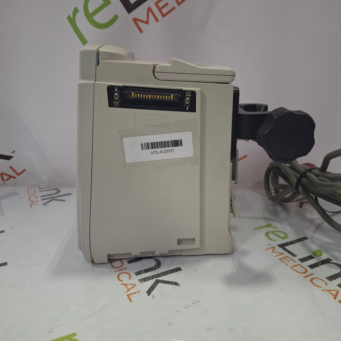 CareFusion Alaris 8015 Large Screen POC Infusion Pump