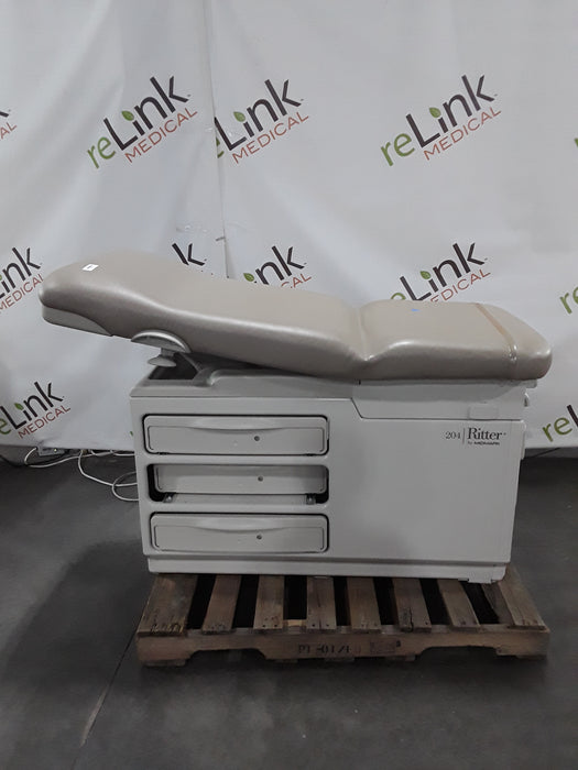 Midmark 204 Exam Table
