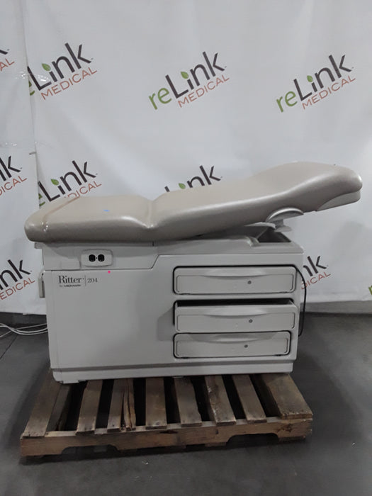 Midmark 204 Exam Table