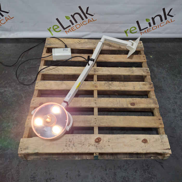 Welch Allyn 44200 LS200 Medical Procedure Light