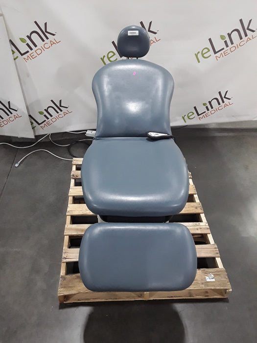 Midmark 641 Exam Procedure Chair