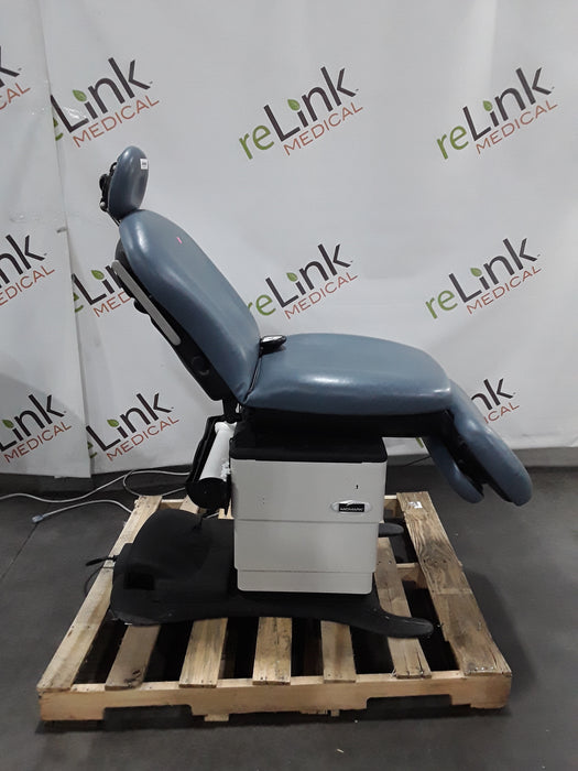 Midmark 641 Exam Procedure Chair