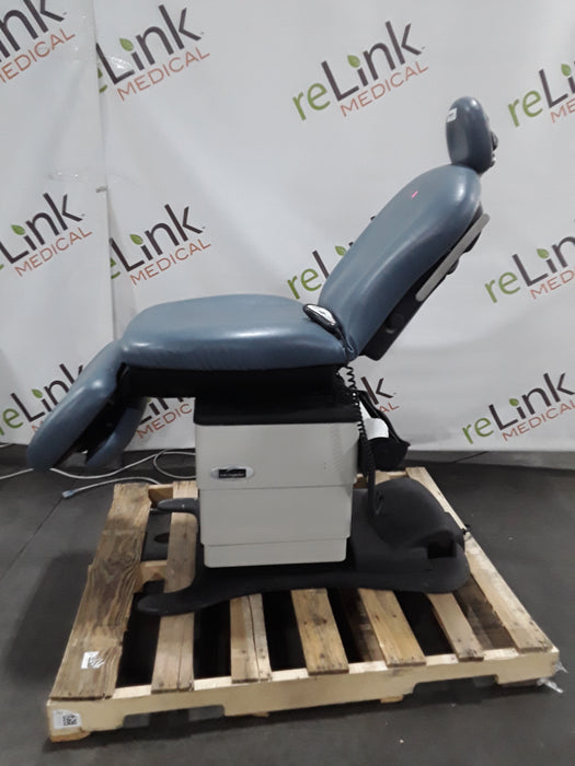 Midmark 641 Exam Procedure Chair