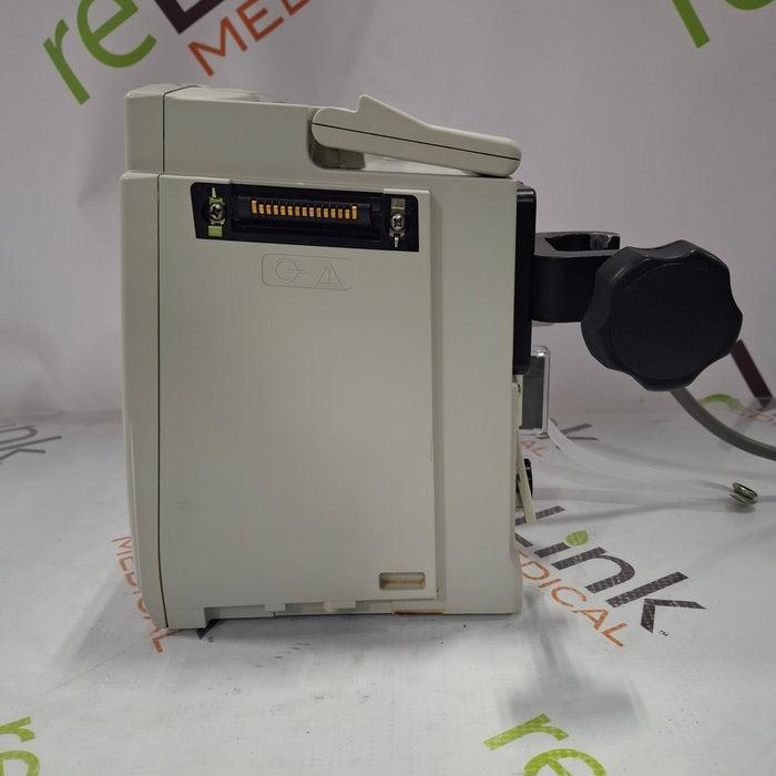 CareFusion Alaris 8015 Large Screen POC Infusion Pump