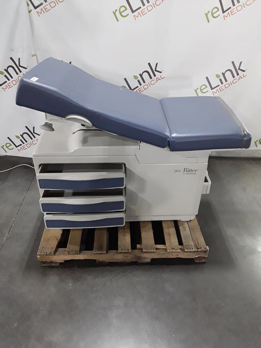 Midmark 204 Exam Table