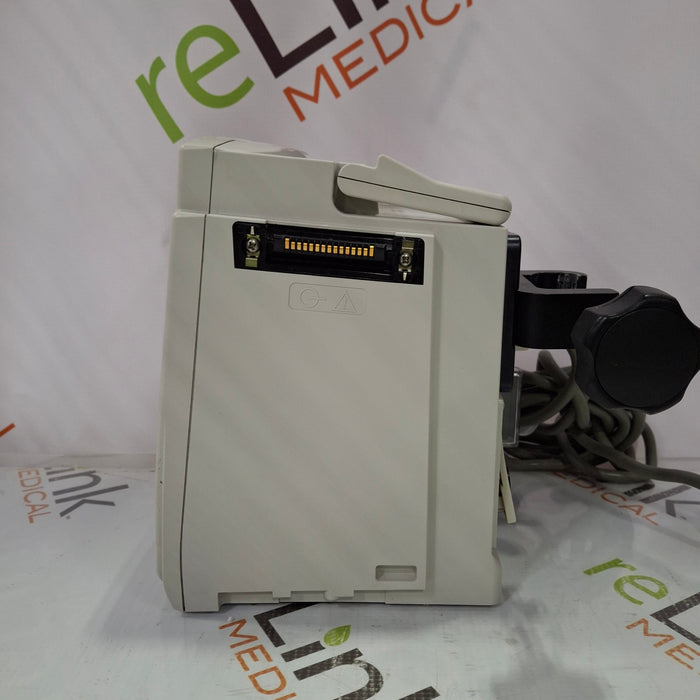 CareFusion Alaris 8015 Large Screen POC Infusion Pump