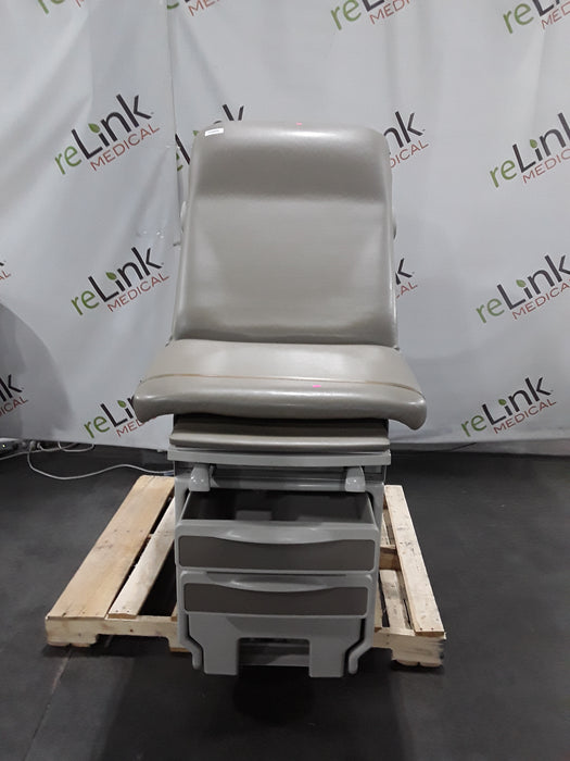 Midmark 204 Exam Table