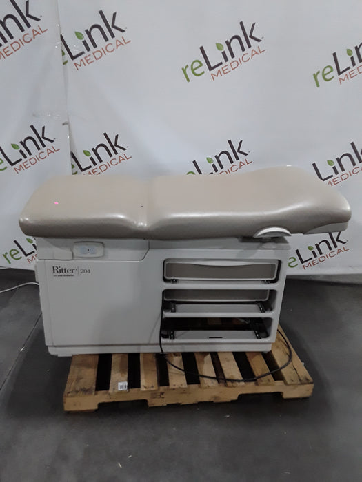 Midmark 204 Exam Table