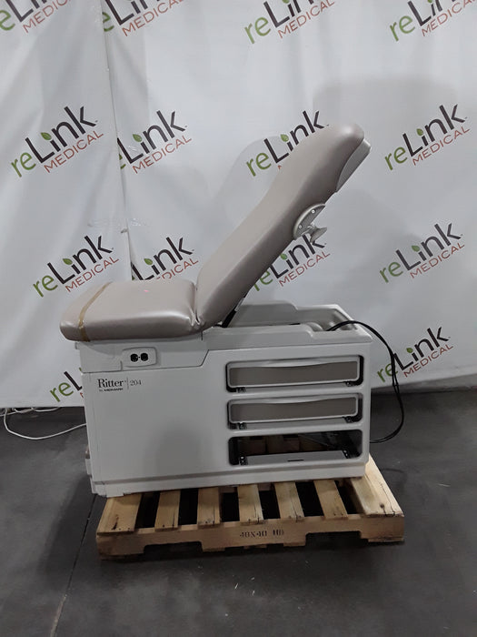 Midmark 204 Exam Table