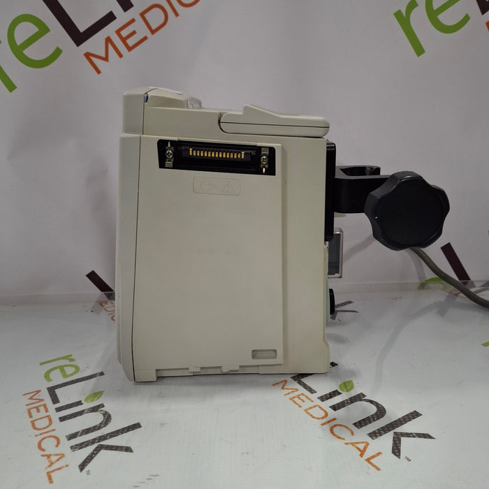 CareFusion Alaris 8015 Large Screen POC Infusion Pump