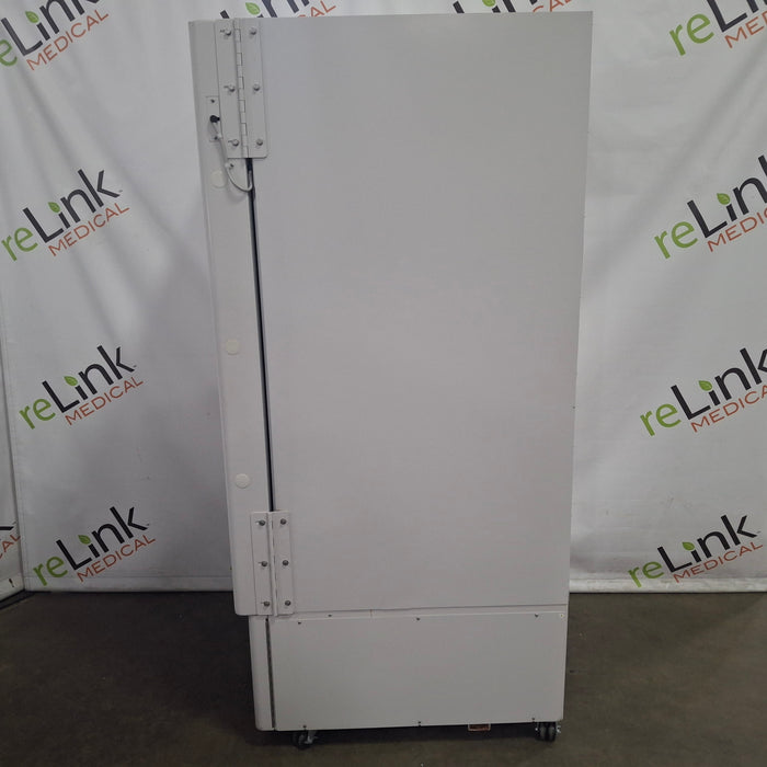 Fisher Scientific Isotemp 8968 Upright Freezer