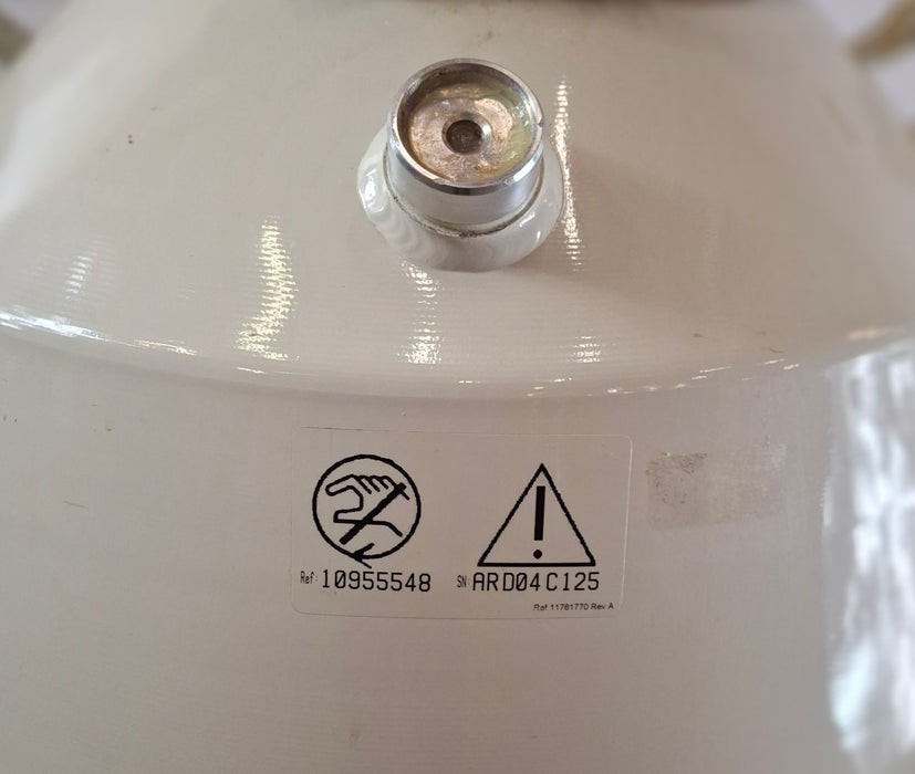 MVE Cryosystem 4000 Liquid Nitrogen Tank