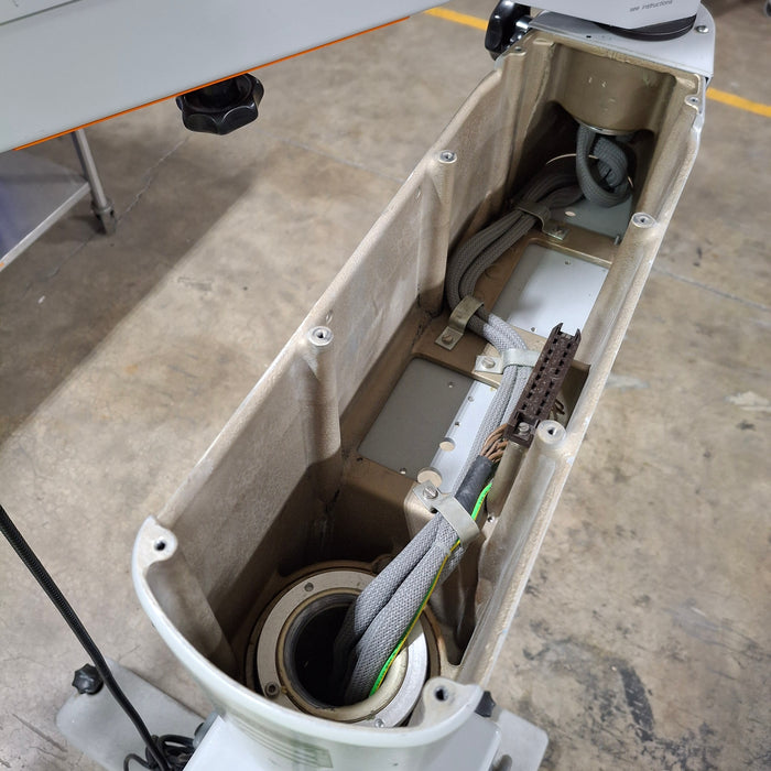 Carl Zeiss OPMI MD Surgical Microscope