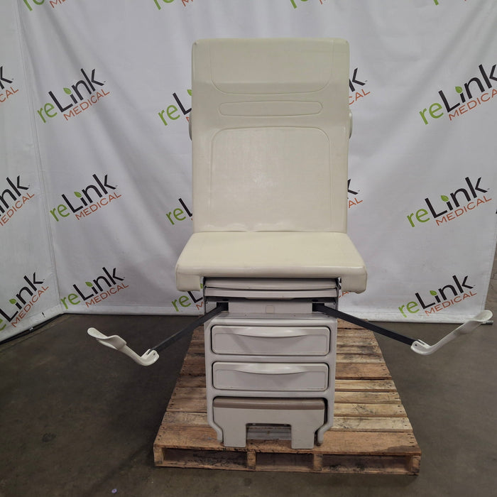 Midmark 204 Exam Table