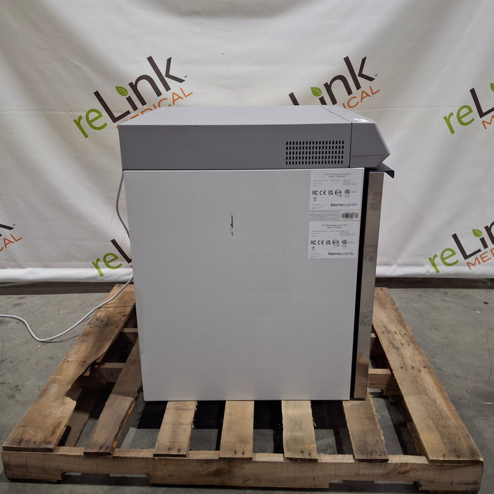 Thermo Scientific TSG505GA 5.5ft Undercounter Refrigerator