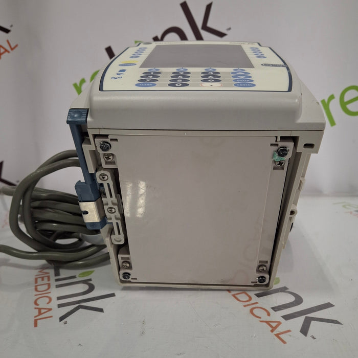CareFusion Alaris 8015 Large Screen POC Infusion Pump