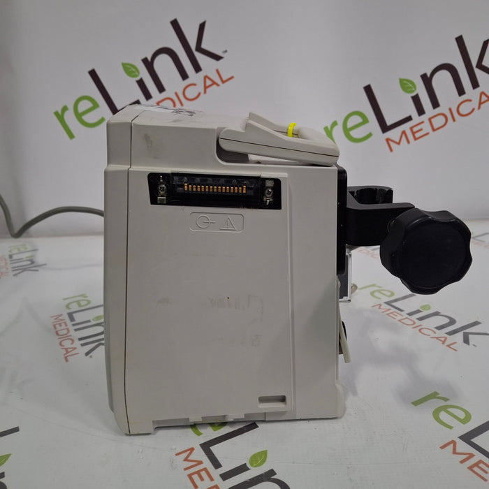 CareFusion Alaris 8015 Large Screen POC Infusion Pump