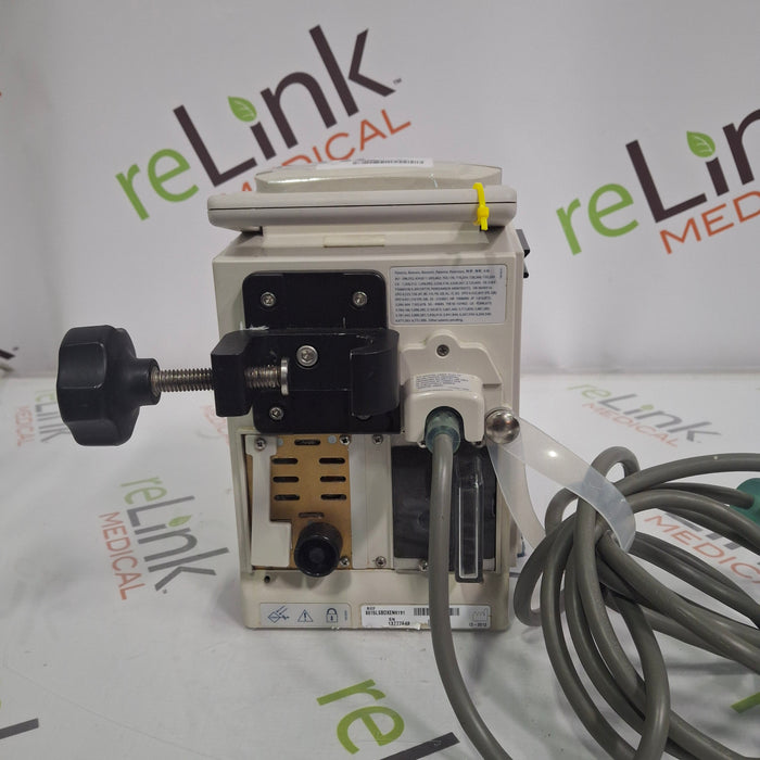 CareFusion Alaris 8015 Large Screen POC Infusion Pump