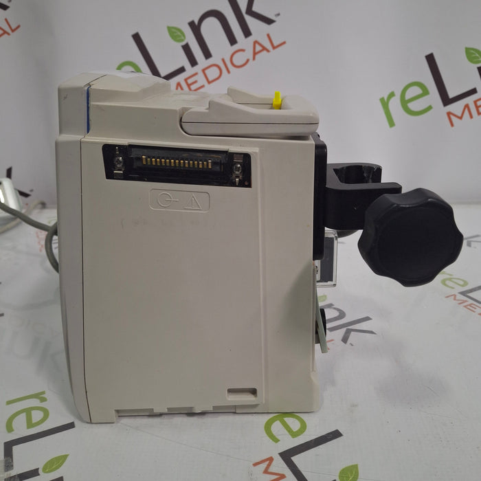 CareFusion Alaris 8015 Large Screen POC Infusion Pump