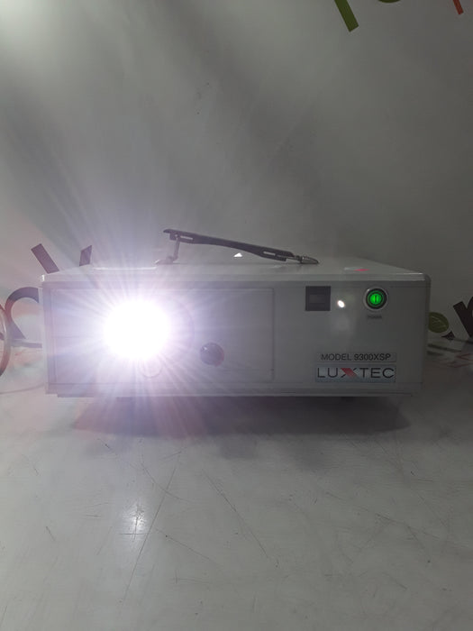 Luxtec 9300XSP Light Source