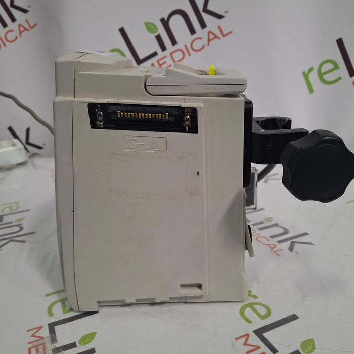 CareFusion Alaris 8015 Large Screen POC Infusion Pump