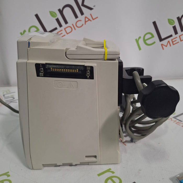 CareFusion Alaris 8015 Large Screen POC Infusion Pump