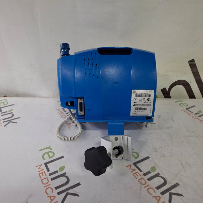GE Healthcare Dinamap V100 - NIBP, SpO2, Temp Vital Signs Monitor