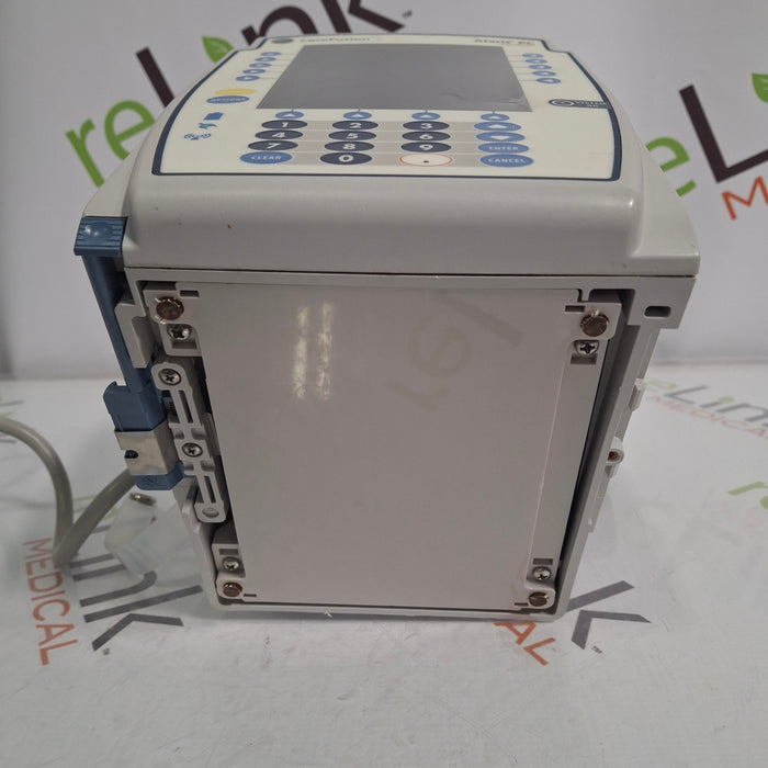 CareFusion Alaris 8015 Large Screen POC Infusion Pump